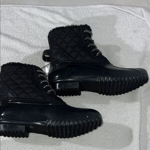 Sporto Black Quilted Women's Boots